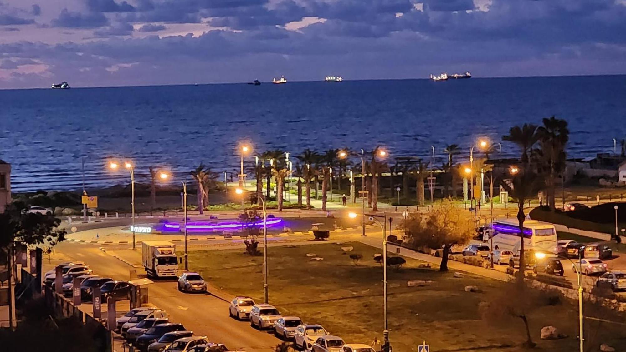 Haifa Night'S 外观 照片